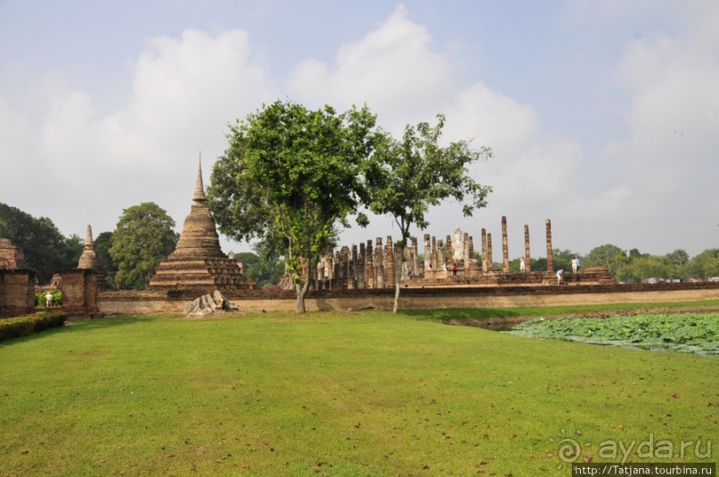 На велосипедах по заповеднику "Сукхотай"