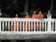 Тук-тук, зима в Бангкоке и Королевский Дворец.