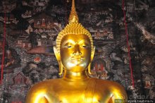 Тук-тук, зима в Бангкоке и Королевский Дворец.