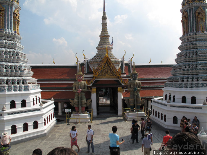 Тук-тук, зима в Бангкоке и Королевский Дворец.