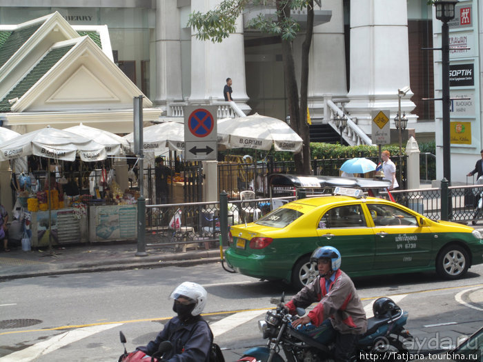 Тук-тук, зима в Бангкоке и Королевский Дворец.