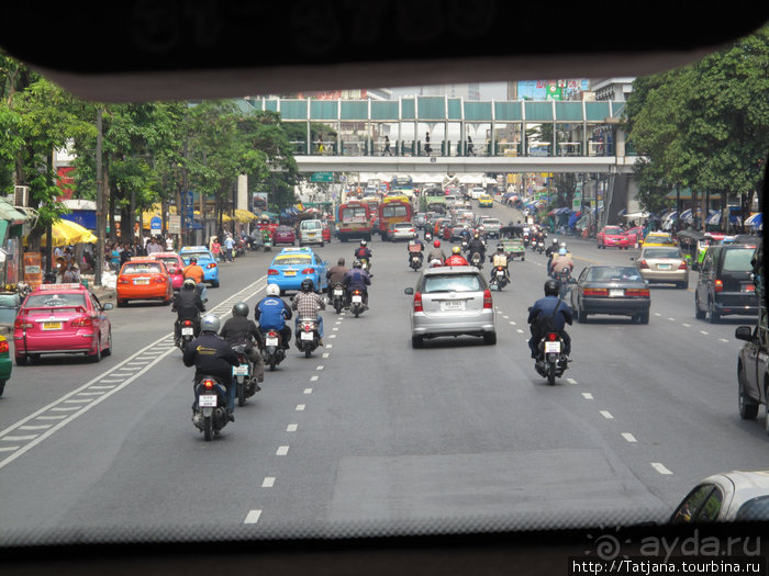 Тук-тук, зима в Бангкоке и Королевский Дворец.