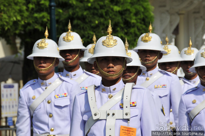 Тук-тук, зима в Бангкоке и Королевский Дворец.