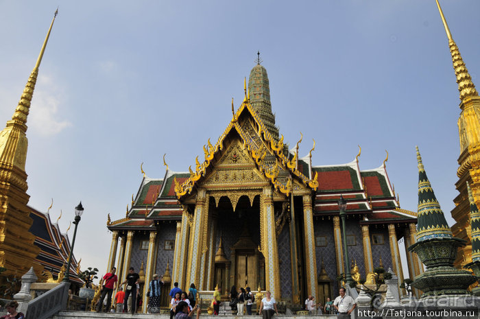 Тук-тук, зима в Бангкоке и Королевский Дворец.