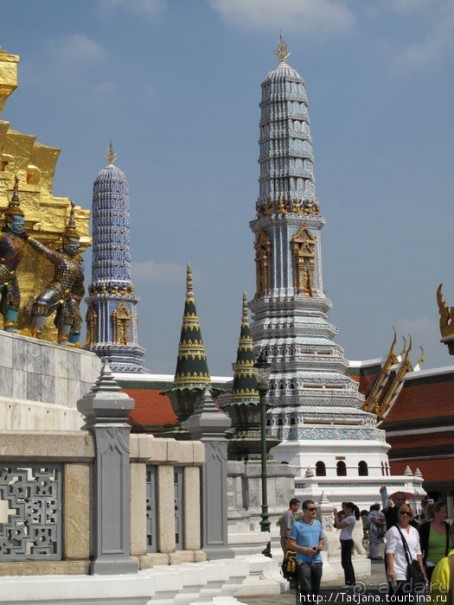 Тук-тук, зима в Бангкоке и Королевский Дворец.