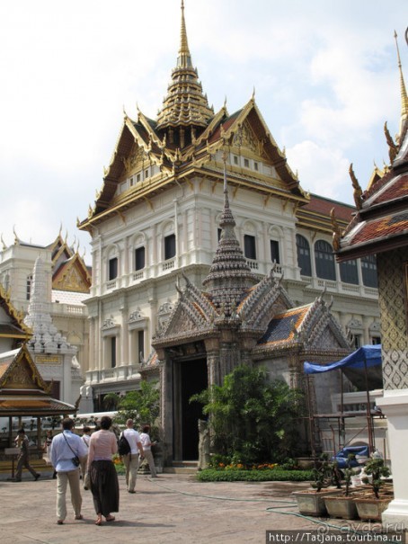 Тук-тук, зима в Бангкоке и Королевский Дворец.