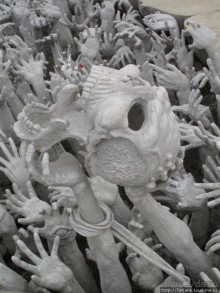 Белый храм Wat Rong Khun