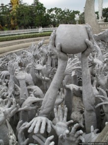 Белый храм Wat Rong Khun