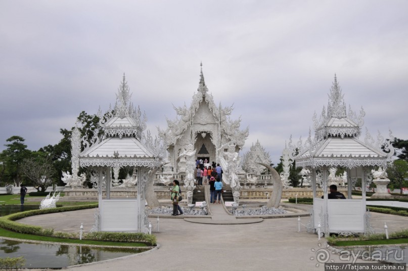 Белый храм Wat Rong Khun