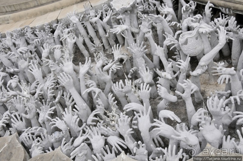 Белый храм Wat Rong Khun