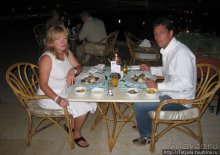 Мы курили кальян и смотрели на звезды....