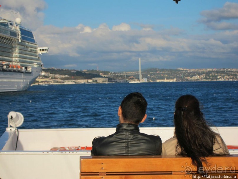 Путешествие по Босфору на кораблях или лодках