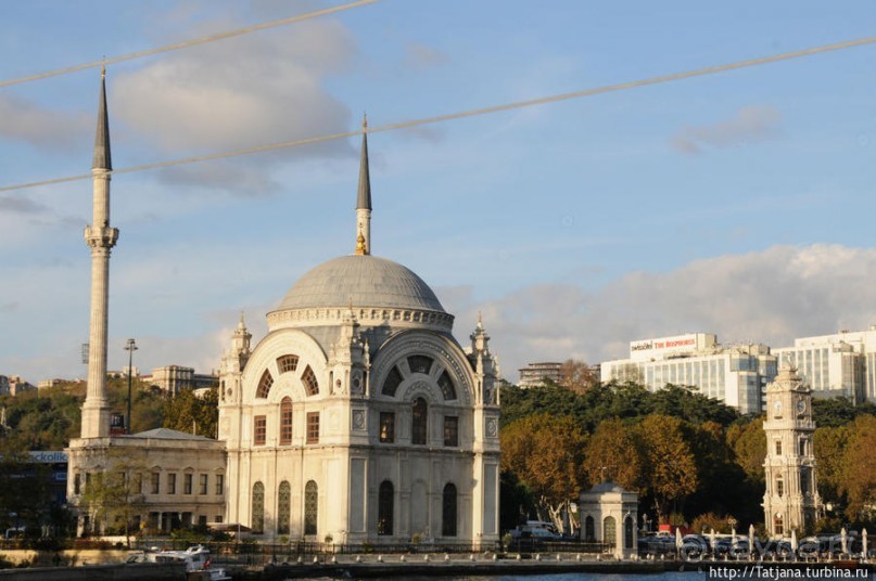 Путешествие по Босфору на кораблях или лодках