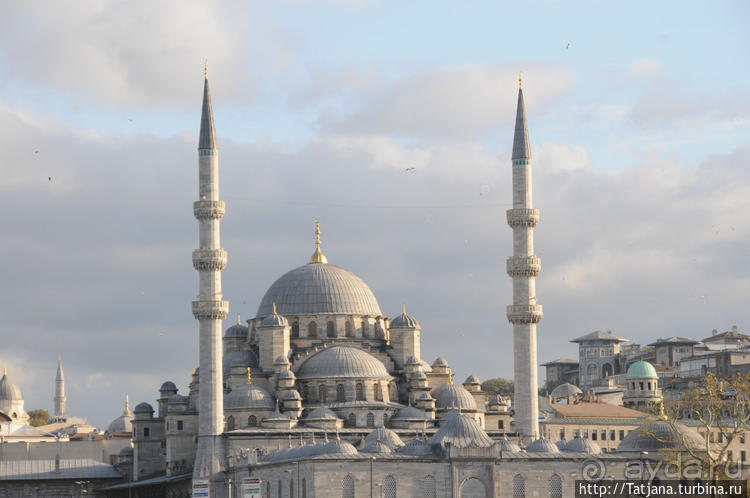 Путешествие по Босфору на кораблях или лодках