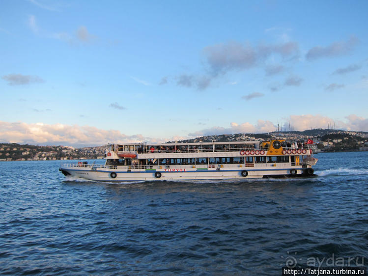 Путешествие по Босфору на кораблях или лодках