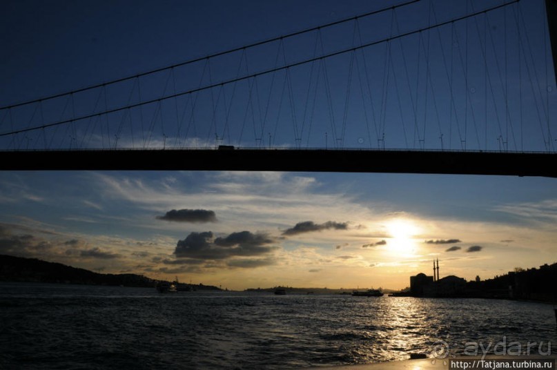 Путешествие по Босфору на кораблях или лодках