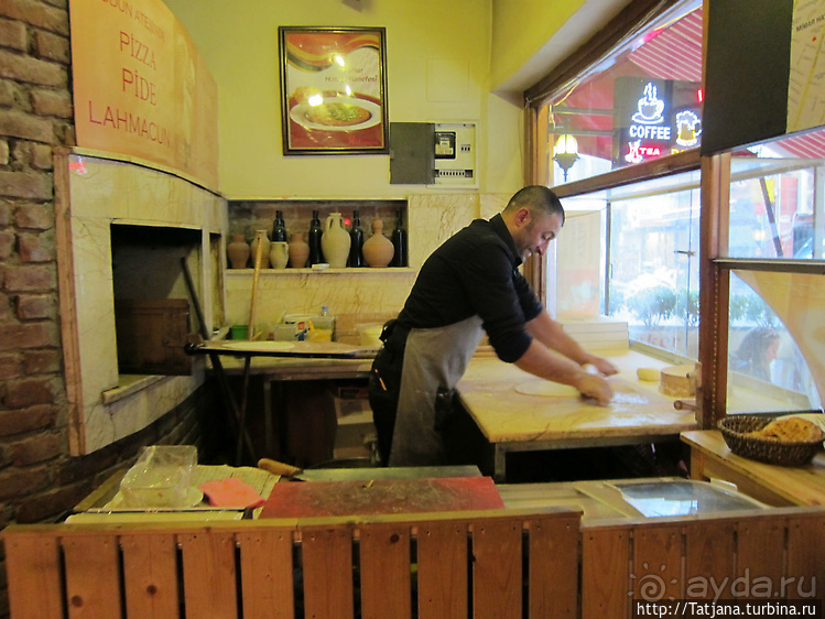 Недорого поужинать в ресторанчике в центре города