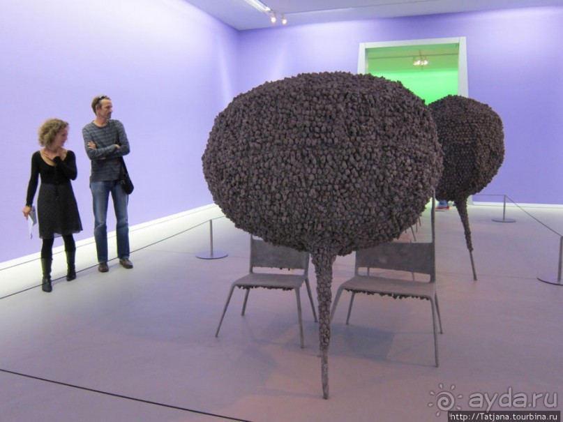 Гронингер музей и его антураж...