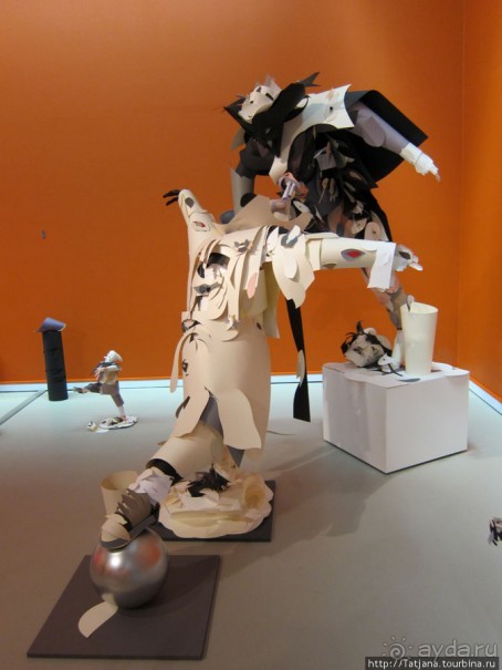 Гронингер музей и его антураж...