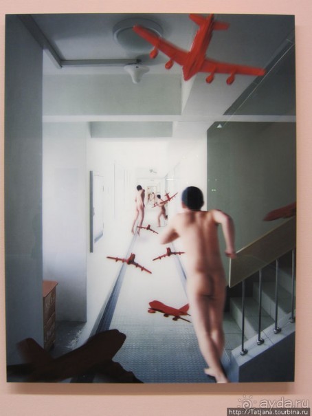 Гронингер музей и его антураж...