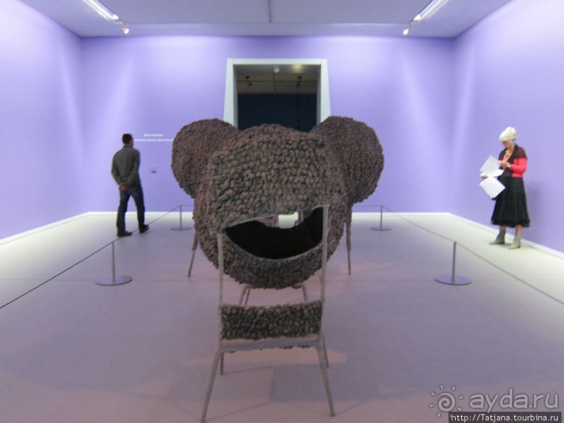 Гронингер музей и его антураж...