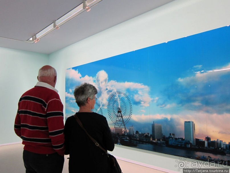 Гронингер музей и его антураж...