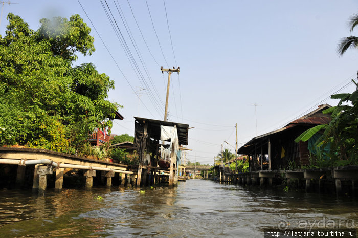 Плавучий рынок на реке Квай