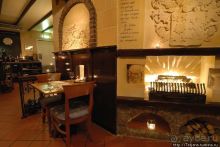 Уютный ресторан "De Mergelhoek''