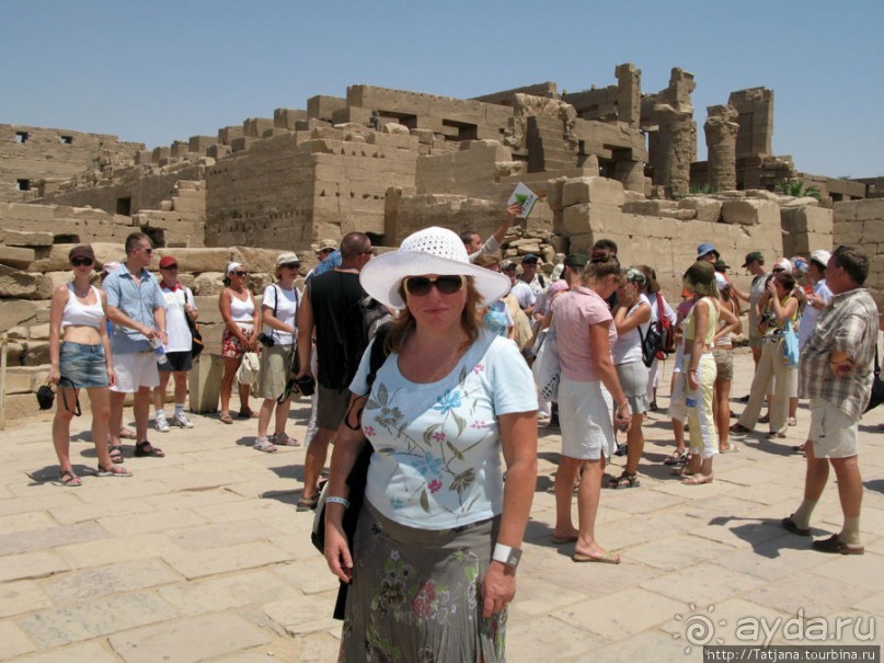 Пустыня ... жара и великолепие Луксора