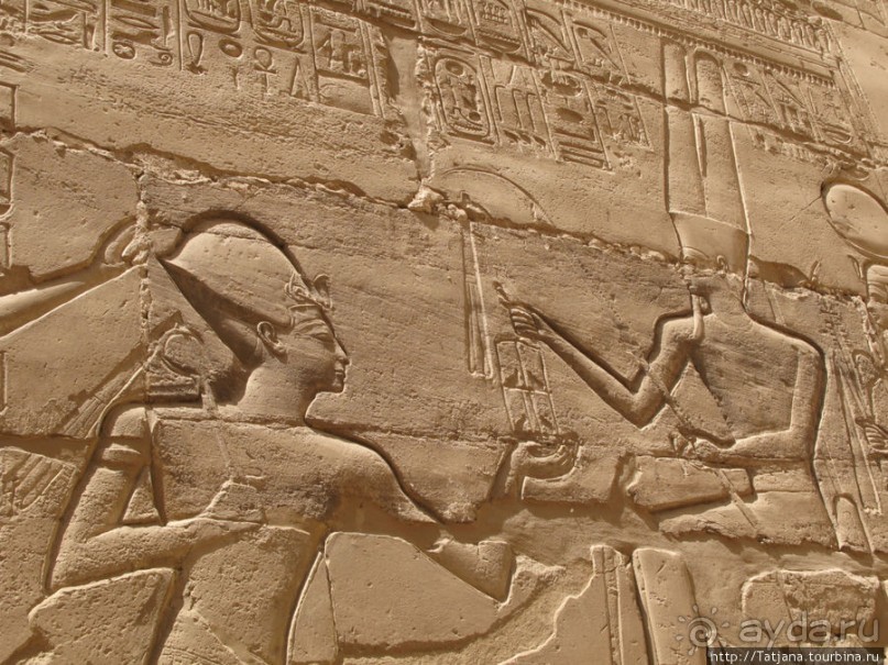 Пустыня ... жара и великолепие Луксора