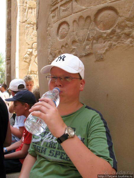 Пустыня ... жара и великолепие Луксора