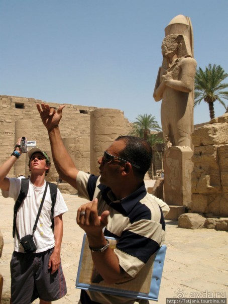 Пустыня ... жара и великолепие Луксора