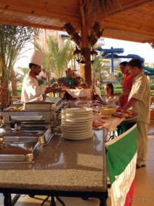 Отдых с детьми в любое время года -hotel "Albatros Resort"