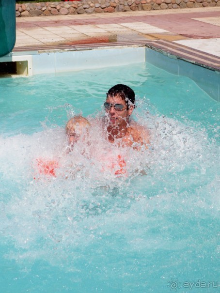 Отдых с детьми в любое время года -hotel "Albatros Resort"