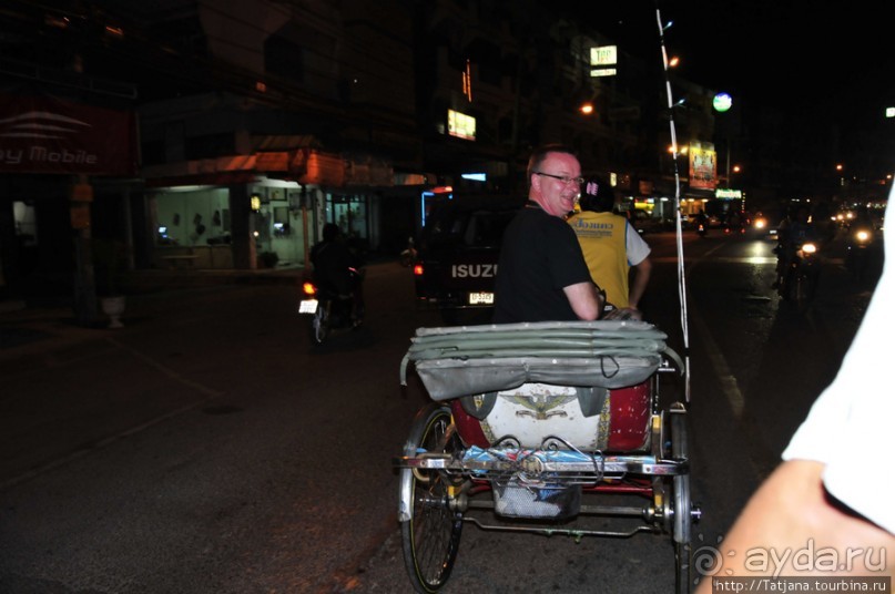 Вечерний тур на велосипедах и местные деликатесы.