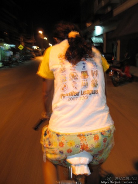 Вечерний тур на велосипедах и местные деликатесы.