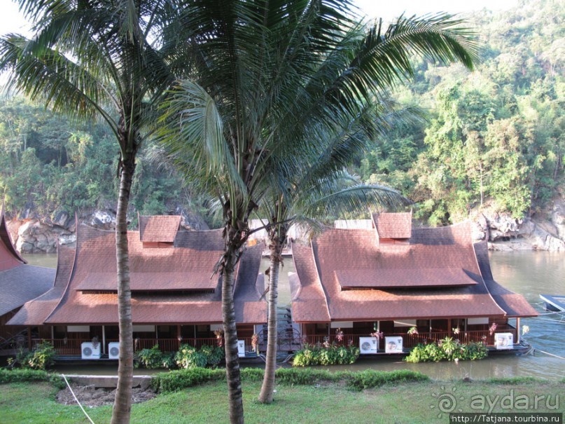 Отель на реке Kwai