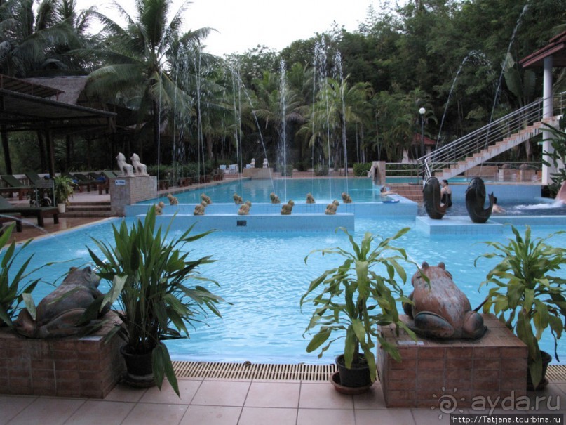 Отель на реке Kwai