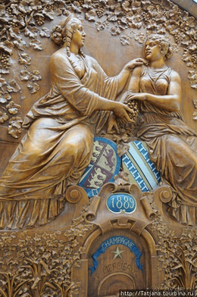 Настоящее Шампанское и немного деталей.