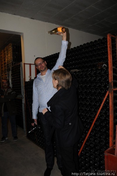 Настоящее Шампанское и немного деталей.