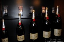 Настоящее Шампанское и немного деталей.