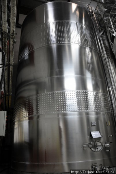 Настоящее Шампанское и немного деталей.