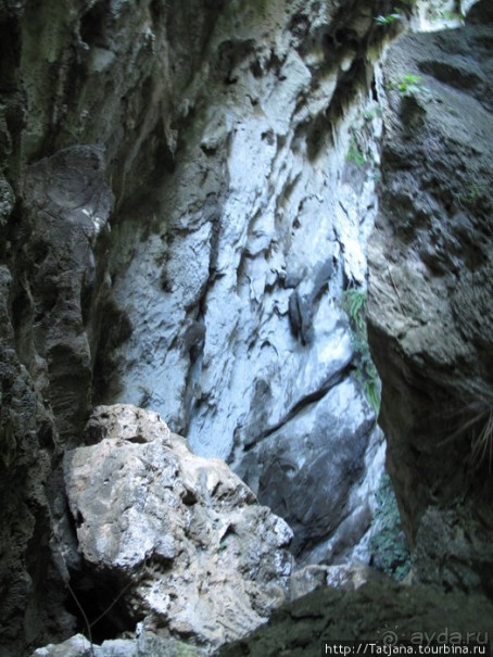 Национальный парк Сам Рой Йот - «Гора 300 вершин»