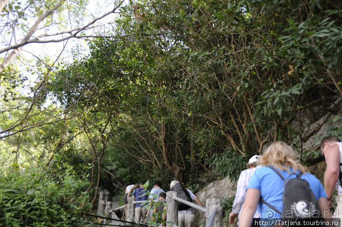 Национальный парк Сам Рой Йот - «Гора 300 вершин»
