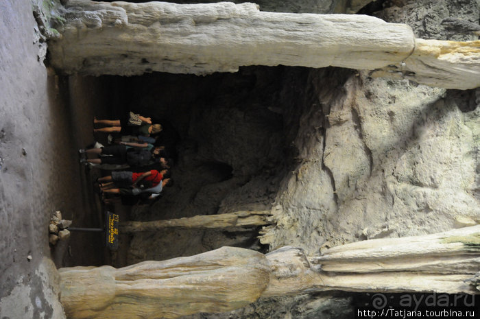 Национальный парк Сам Рой Йот - «Гора 300 вершин»