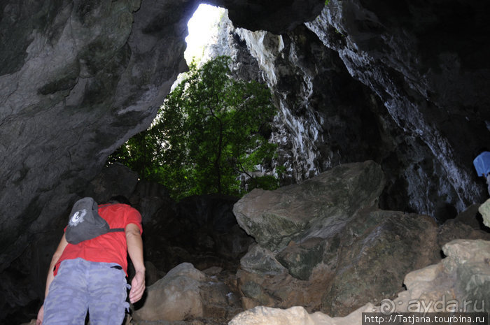 Национальный парк Сам Рой Йот - «Гора 300 вершин»