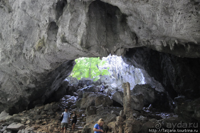 Национальный парк Сам Рой Йот - «Гора 300 вершин»