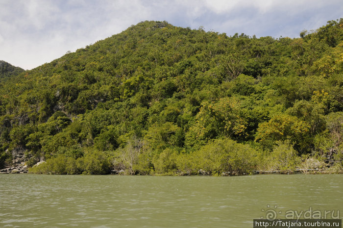 Национальный парк Сам Рой Йот - «Гора 300 вершин»