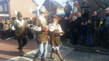 Карнавальное шествие в деревне Kleine Meers