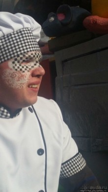 Карнавальное шествие в деревне Kleine Meers